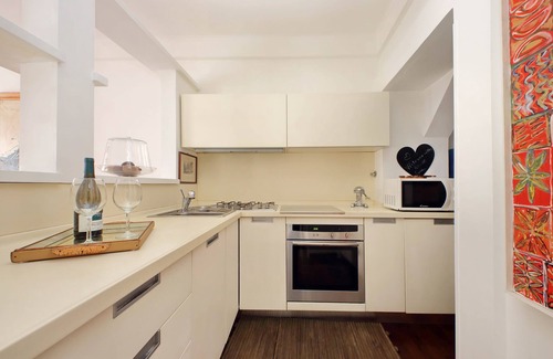 Rome City Centre Apartment | Unforgettable Pantheon View Experience in Rome Awaits