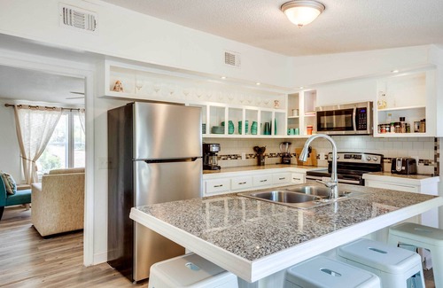 Bayou Grande Villa House | Inviting Pensacola Home with Spa, 8 Mi to Downtown!