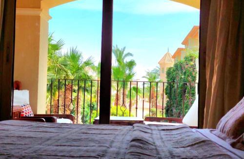 Safaga Apartment | Guest Rated 10/10: Poolside 1-Bed Retreat at Veranda Sahl Hasheesh