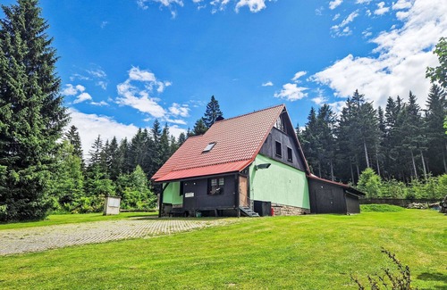 Smrzovka House | Private Villa with Pool, WIFI & Panoramic Views Await