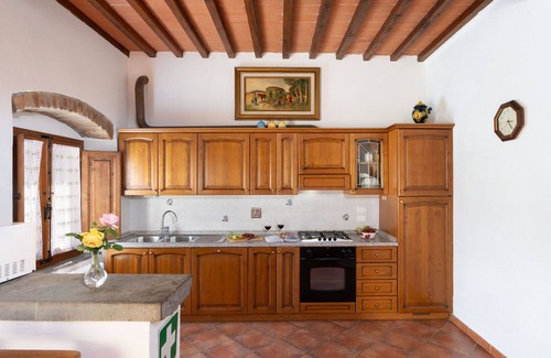 Borgo San Lorenzo Villa | Elegant Private Villa with Pool, WiFi & Panoramic Views