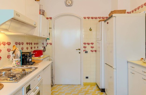 Cerro House | Cozy Villa for 5 with Lake View, Pets Welcome & Amenities