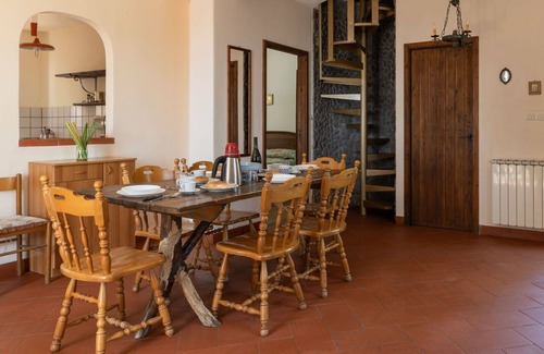 Linguaglossa Villa | Private Villa for 8 with Ocean View & Family-Friendly Amenities