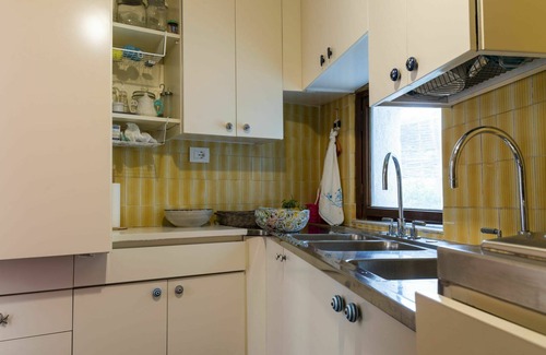 Santa Marinella Villa | Idyllic Villa with Hot Tub, Ocean View & Pet-Friendly Stay