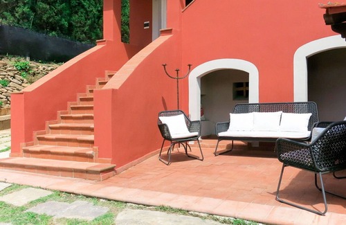 Cascine-La Croce House | Stunning private villa with private pool, WIFI, A/C, TV, patio, pets allowed and parking