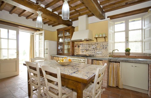 Cascine-La Croce Villa | Exclusive Villa with Private Pool & Panoramic Views Near Lucca
