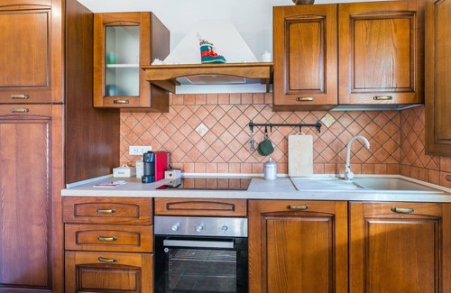 Montescudaio House | Private Villa with Panoramic Views and Essential Amenities
