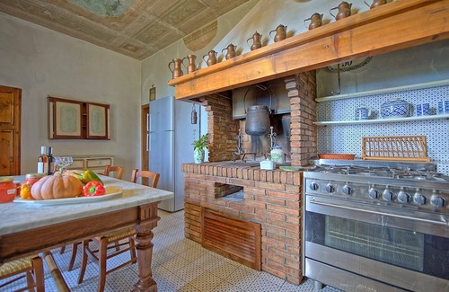 Montecatini Val di Cecina Villa | Elegant Villa with Private Pool & Pet-Friendly Amenities