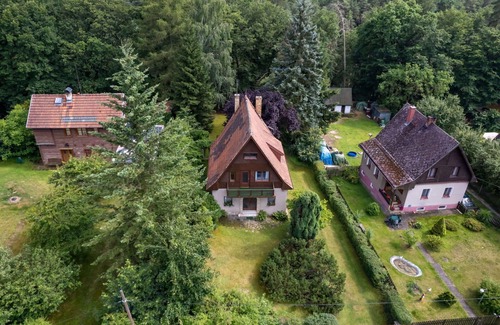 Dobren House | Ideal Private Villa for 6 with Pets, Patio & Top Reviews