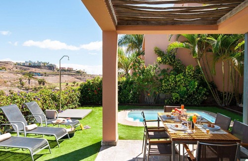 Salobre Villa | Inviting Villa with Private Pool & Panoramic Views Await