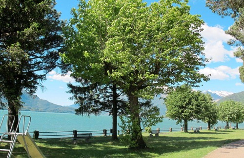 Gera Lario House | Stunning private villa for 4 people with WIFI, TV, patio, pets allowed and parking