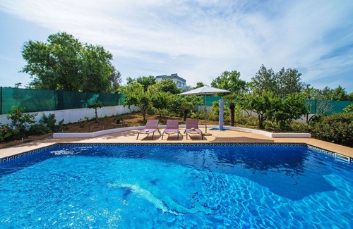 Cerro Grande House | Private Villa for 4 with Pool, WIFI & Ocean View