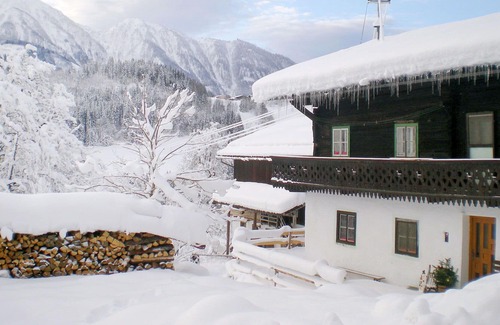 Sankt Veit im Pongau Villa | Stunning private villa for 15 guests with WIFI, TV, terrace and parking