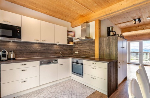 Wolfsberg House | Scenic Villa with Hot Tub, Panoramic Views & Pet-Friendly Amenities