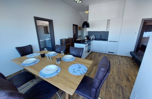 Bad Sankt Leonhard im Lavanttal House | Inviting Private Villa for 6: Hot Tub, WIFI & Terrace