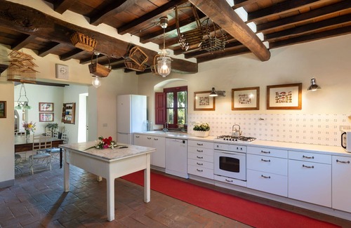 Vicchio Villa | Premier Villa with Private Pool & Panoramic Lake Views