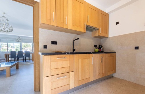 El Castell de Montornes House | Inviting Villa for 6 with Private Pool and Ocean Views