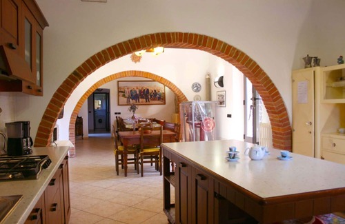 Santa Maria Villa | Exclusive Villa with Pool & WiFi Near Montepulciano