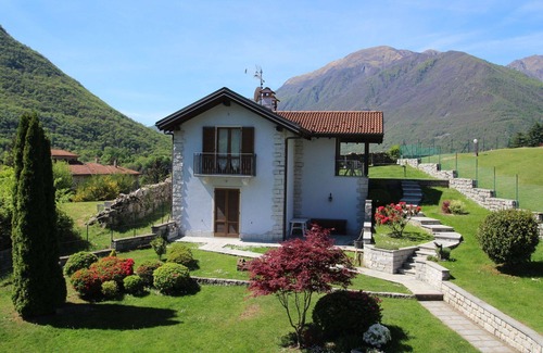 Mergozzo House | Idyllic Private Villa: Relax with Lake View & Modern Amenities