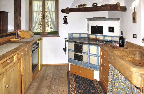 Predazzo House | Stunning private villa for 9 people with TV, terrace, pets allowed, panoramic view and parking