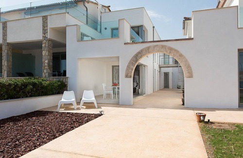 es Bacares Villa | Exclusive Oceanfront Villa for 10 with Modern Amenities
