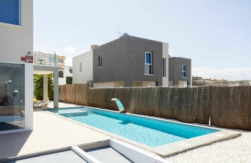 Playa Paraiso Villa | Elegant Villa for 6 with Private Pool and Ocean Views