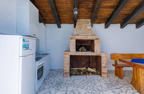 Rezanci House | Private Villa for 8 with Pool, Ocean View & Family Amenities