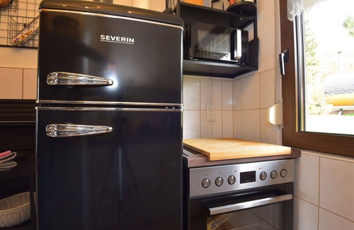 Goldlauter House | Tranquil Private Villa for 4 with WiFi & Pet-Friendly Amenities