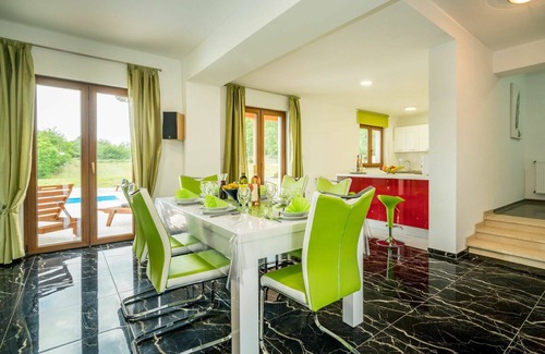 Karojba House | Private Villa with Pool, Terrace & WIFI for Your Getaway
