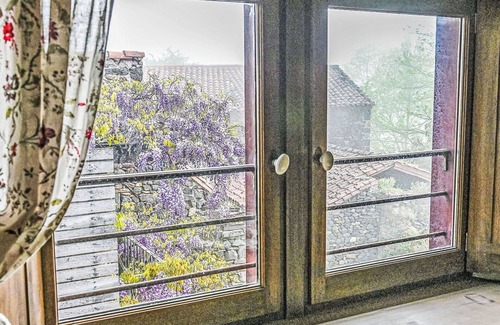 Blassac House | Cozy Private Villa for 6 with Terrace and Pet-Friendly Options