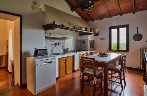 Agello Villa | Secluded Villa with Private Pool & Panoramic Views near Perugia