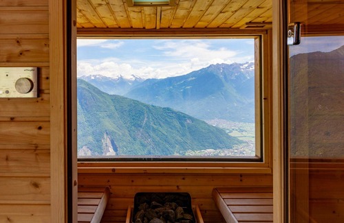 Sorico House | Cozy Villa for 4 with Hot Tub, Kitchen & Pet-Friendly Perks