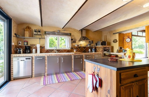 Baron House | Private Villa Retreat with Pool, Pet-Friendly Amenities
