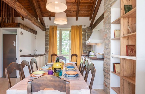 Ovada House | Delightful Private Villa with Pool, Hot Tub & Pet-Friendly