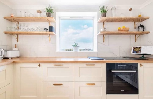 Frome House | Renovated Retreat near Frome with Scenic Country Views