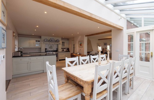 Woodbridge House | Pet-Friendly Riverside Cottage with Scenic Views Near Snape