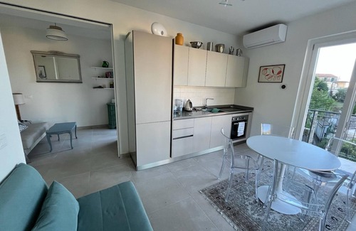Zoagli Apartment | Stunning sea view! 2-bedroom apartment, 5 minutes walking to the beach, AC, pool