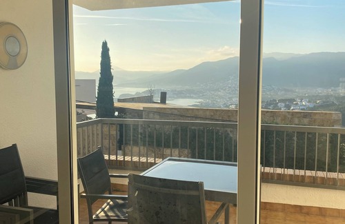 Colera Apartment | Stunning SEA view 2bedroom 2shower room apartment Sublime appartement MER 2 ch