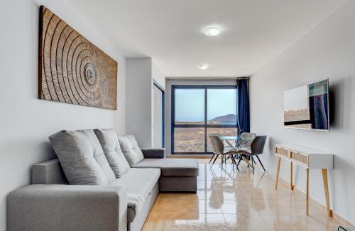 Los Abrigos Apartment | Oceanfront Retreat with Magnificent Views in Los Abrigos