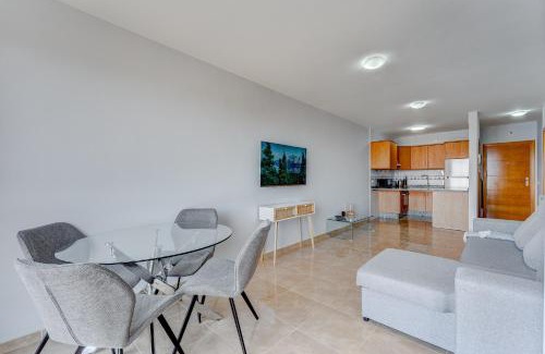 Los Abrigos Apartment | Oceanfront Retreat with Magnificent Views in Los Abrigos