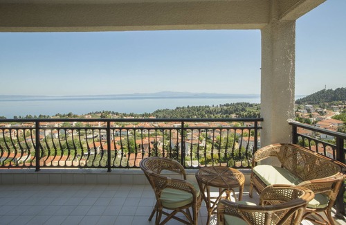 Kriopigi Villa | Sea View Private Villa in Kriopigi with Breakfast Included