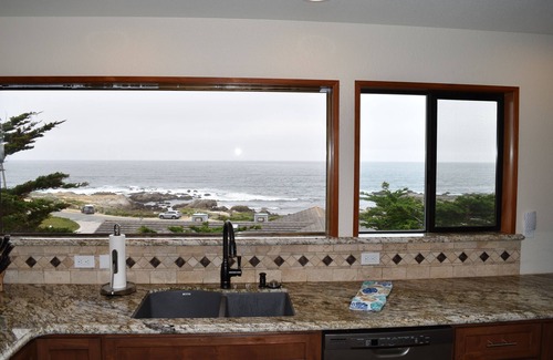 Pacific Grove House | Ocean View Retreat with Pool & Spa - Rated 10/10 by Guests