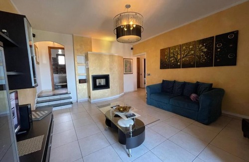 La Muddizza Apartment | Sea View Haven: Private Terrace, Spa & Family Amenities