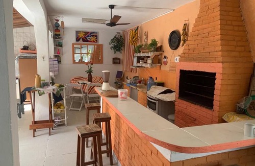Praia de Barequecaba House | Relaxing SS House with 2 Pools Just Steps from the Beach