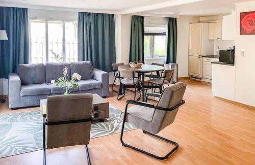 Krachtighuizen House | Unforgettable Getaway in a Pet-Friendly Vacation Home
