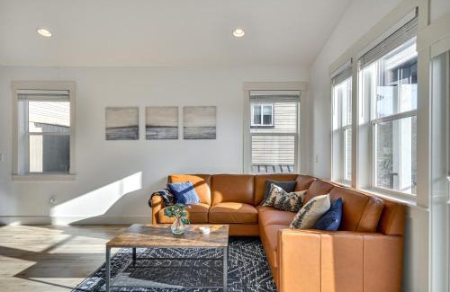 Stevenson House | Exceptional Stevenson Retreat with Scenic Mountain Views