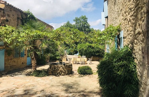 Najac House | Charming Stone House with Pet and Child-Friendly Amenities