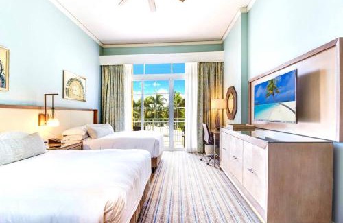 Key Biscayne House | Chic Studio Apartment at Ritz Carlton-Key Biscayne with Ocean View
