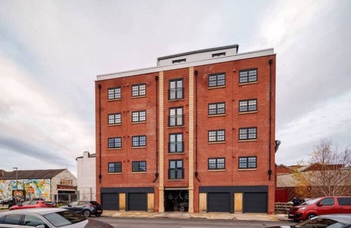Hull Apartment | Stunning & Stylish apartment, City Centre, Sleeps 4