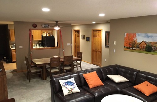 Intervale Condo | Mountain Escape: Guest Rated 10/10 with Pool & Breakfast